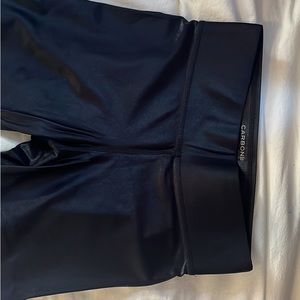 Carbon 38 black shine leggings